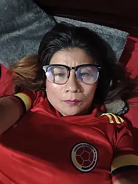 fire_mommy webcam