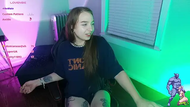 Victoria_Finally webcam