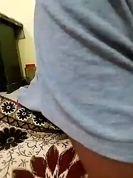 Poonam-Sinha webcam