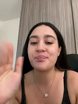 Nina_lovi webcam