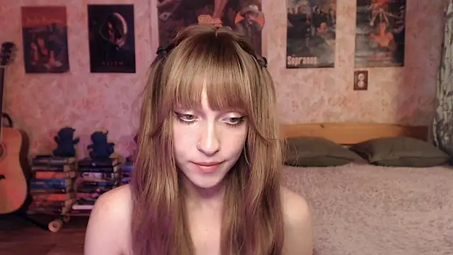 Friendly_Ellie webcam