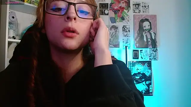 CelesteAyase webcam