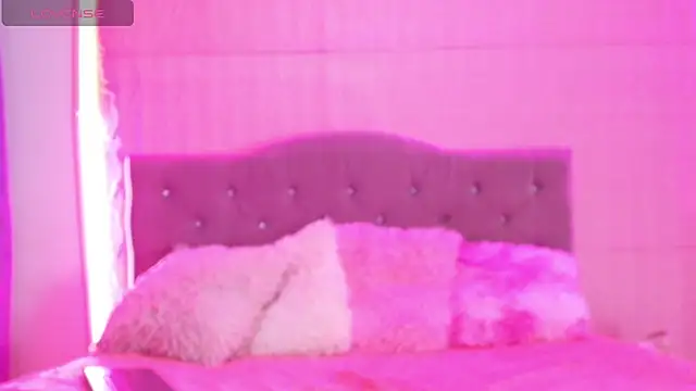 slut_nasty - Slut_Nasty's free webcam - UK Sex Cams