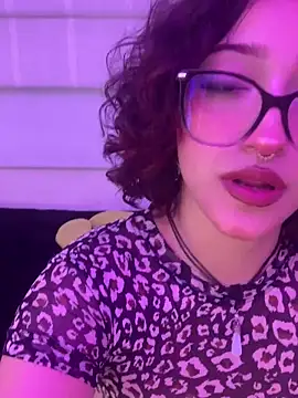 LilithMonette webcam