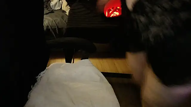 angecornuXO webcam