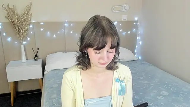 AdeleSilvy webcam