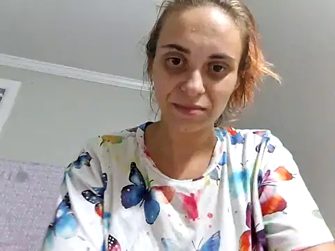 besins (F young) - Play with dildo in pussy for 10 minutes