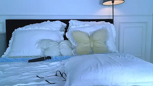 NicoleMarani webcam