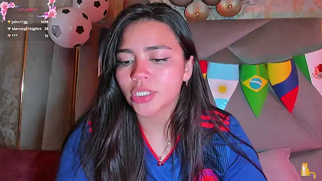 KimDevinne webcam