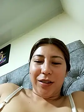 Sara_Brownx webcam