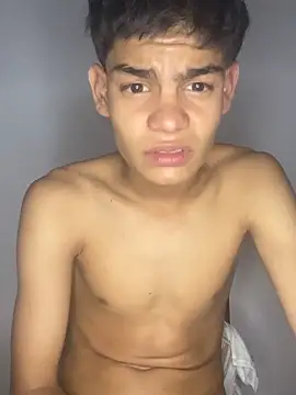 Lil_babyyy_ webcam