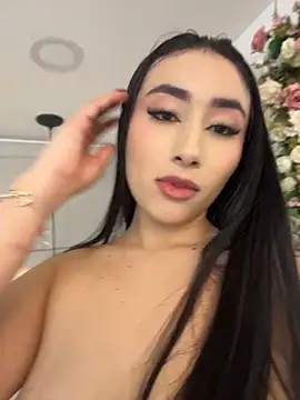IvonneOwen webcam
