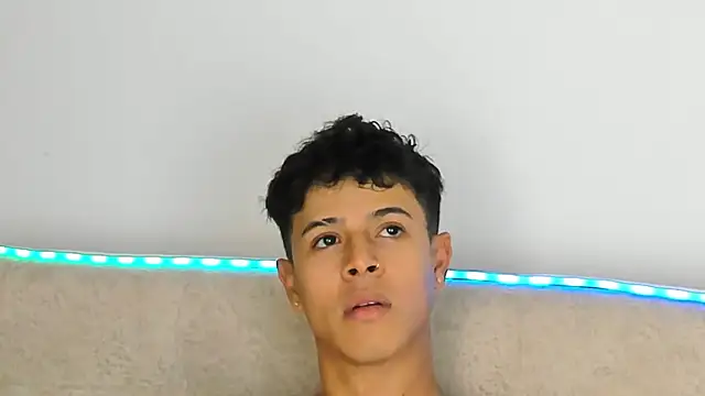 _Alex_Colton webcam