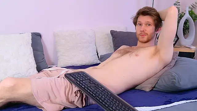 eddie_baker (M young) - lovense vibrations in my sensitive ass