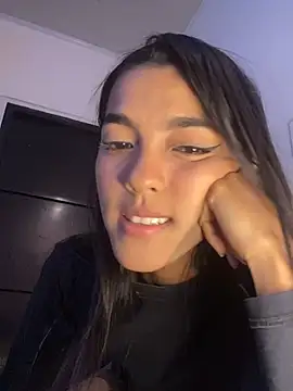 mia_honeyy_