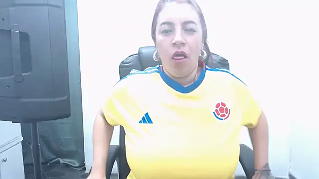 LAURA_CRAIZY webcam