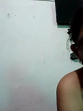 ShilpaSharma live cam on StripChat