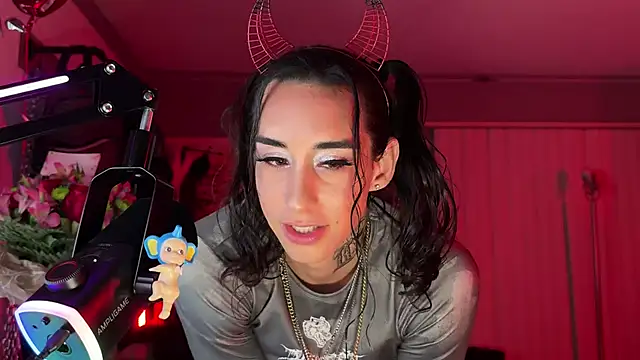 Model: xoFrankie