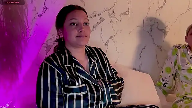 MarcellaGriffin webcam