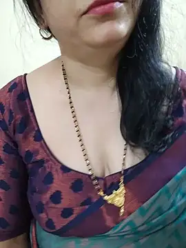 Yazhini-Cam webcam