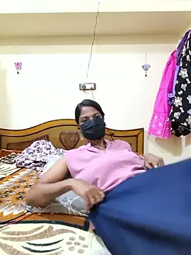 Tamil_Ishu webcam