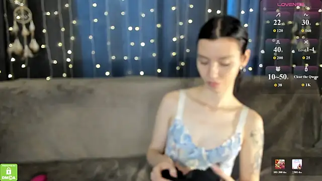 Amelia_skyy webcam