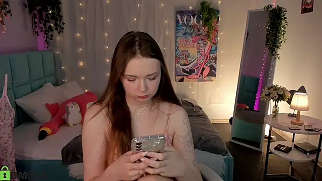 boozekirs_ (F teen) - Teasing tongue