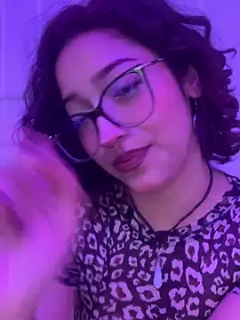 Watch LilithMonette live on EroticFlix - High definition streams