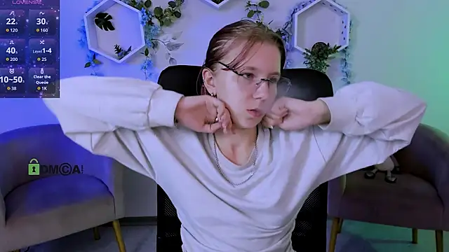 gloria_bubble live cam on StripChat