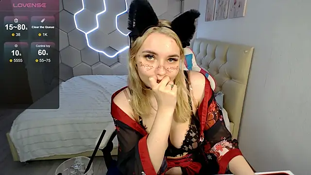 aliicemeow (F teen) - nipple play💋