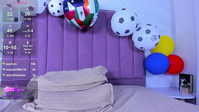 Roxy_Medina webcam