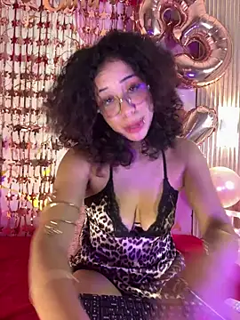 Woo_isDaphne webcam