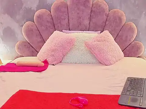 Victoria_Drew_ webcam