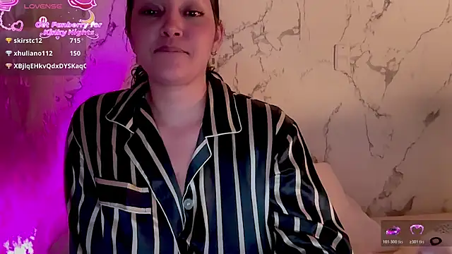 MarcellaGriffin webcam