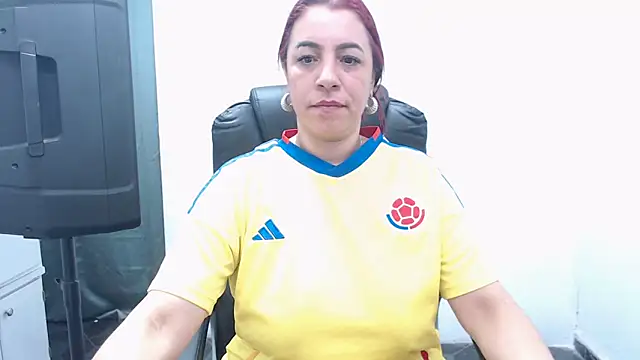LAURA_CRAIZY webcam