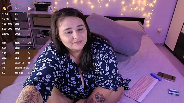 Watch naughtykiss live on EroticFlix - High definition streams