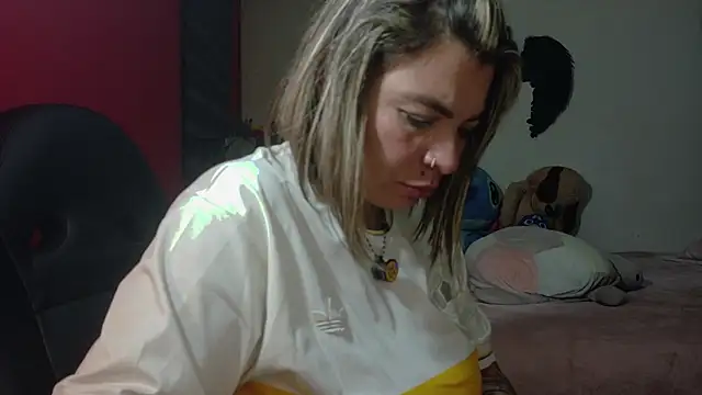 charlotedoll webcam
