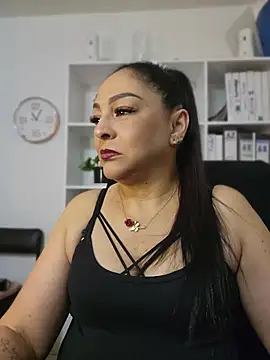 Watch Gina_Myers live on EroticFlix - High definition streams
