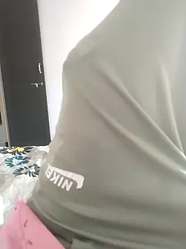 PracticalGum40 webcam