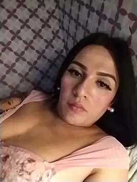 Yourbabyshane webcam