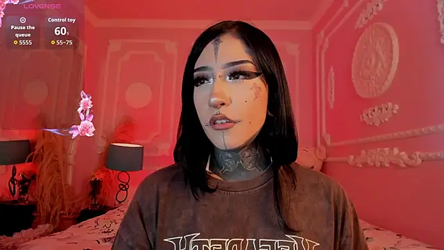 Kat_VonDe webcam