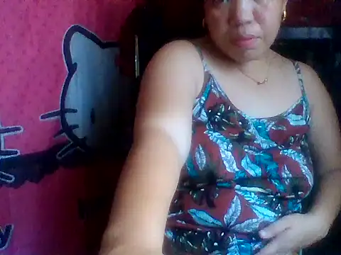 sweet_lhyn webcam