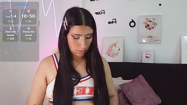 Sara_Blum webcam