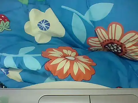 Meddy_Maya webcam