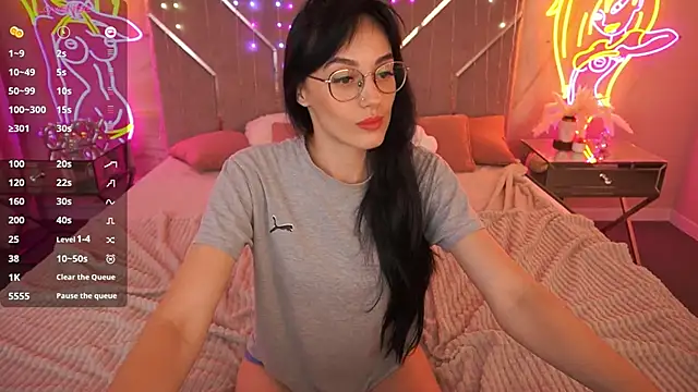 EviiLune webcam