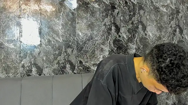 cameron_lux77 webcam