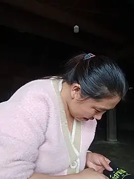 quynhkoolbae - Quynhkoolbae's free webcam - UK Sex Cams