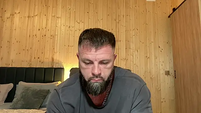AlphaSparks live cam on StripChat