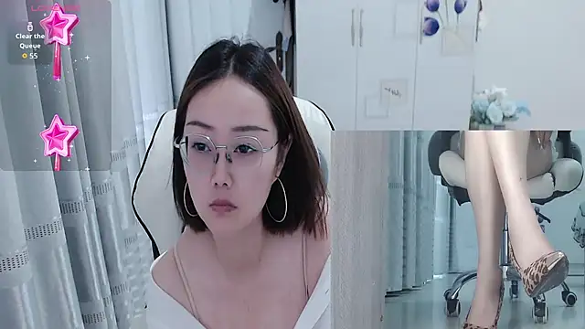 -orange_ webcam