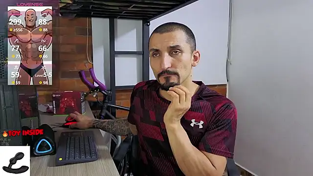 Marck_Muscle webcam
